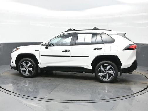 2023 Toyota RAV4 Prime SE