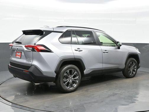 2023 Toyota RAV4 Hybrid XLE Premium
