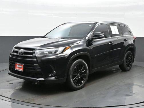 2019 Toyota Highlander SE