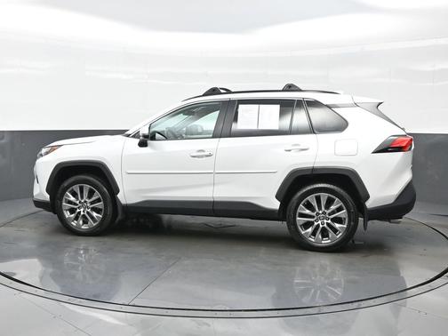 Wind Chill Pearl 2024 Toyota RAV4 XLE Premium