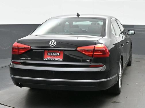 2016 Volkswagen Passat 1.8T SE