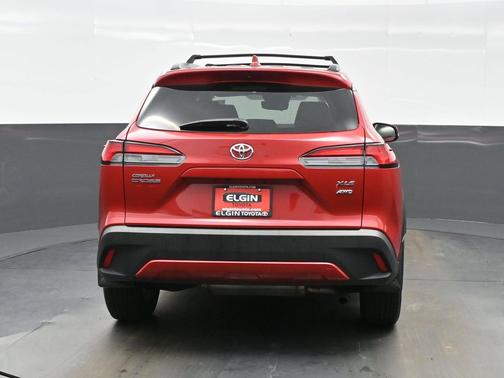 2024 Toyota Corolla Cross XLE