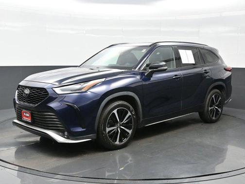 2021 Toyota Highlander XSE