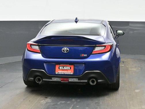 2025 Toyota GR86 Premium