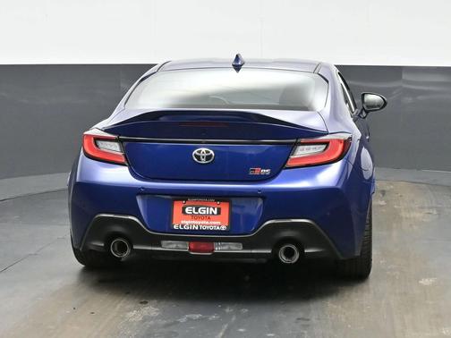 2025 Toyota GR86 Premium