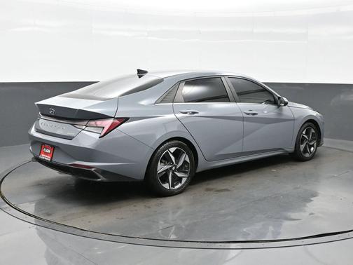 2021 Hyundai ELANTRA HEV Limited