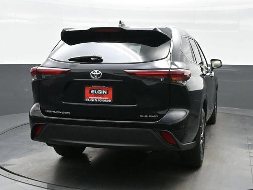 2024 Toyota Highlander XLE