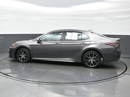Predawn Gray Mica 2023 Toyota Camry SE