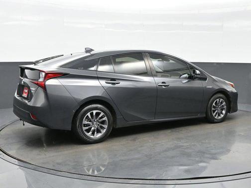 2019 Toyota Prius L