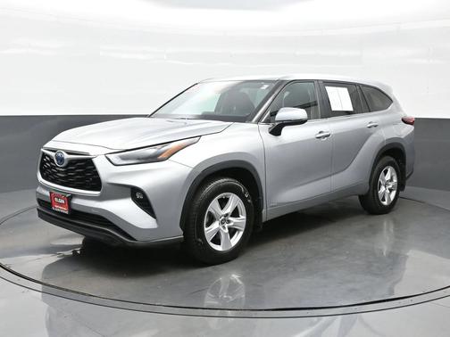 2023 Toyota Highlander Hybrid LE