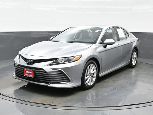 Celestial Silver Metallic 2023 Toyota Camry LE