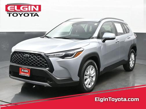 2024 Toyota Corolla Cross LE