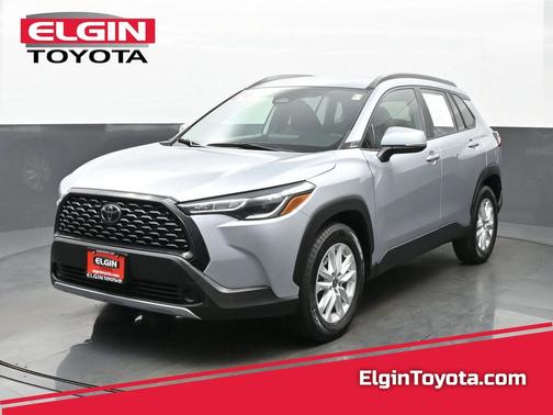 2024 Toyota Corolla Cross LE