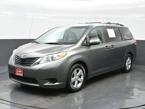 2011 Toyota Sienna LE