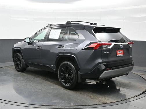 2023 Toyota RAV4 Hybrid SE