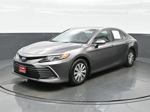 2024 Toyota Camry Hybrid LE