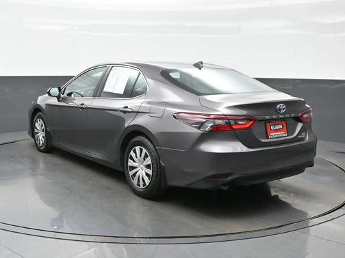 2024 Toyota Camry Hybrid LE