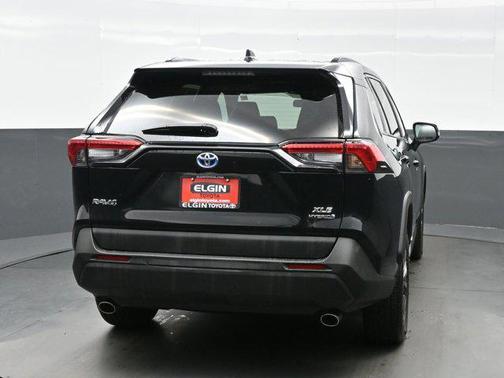 2022 Toyota RAV4 Hybrid XLE Premium
