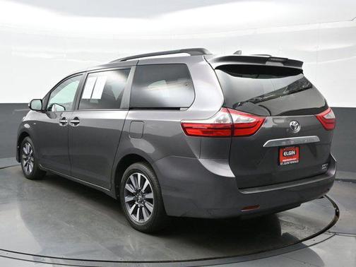 2019 Toyota Sienna Limited Premium