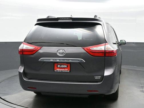 2019 Toyota Sienna Limited Premium