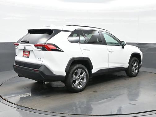 White 2022 Toyota RAV4 XLE