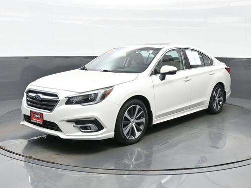 Crystal White Pearl 2018 Subaru Legacy Limited