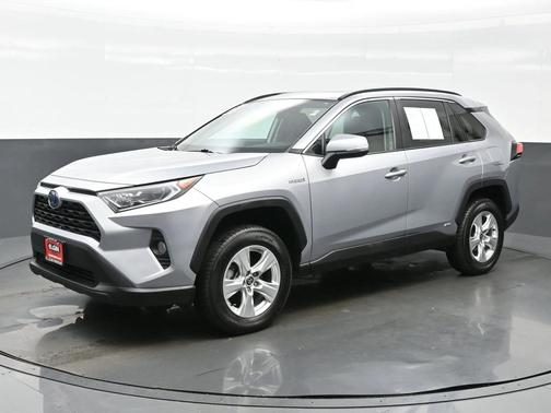 2021 Toyota RAV4 Hybrid XLE