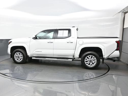 Ice Cap 2025 Toyota Tacoma SR5