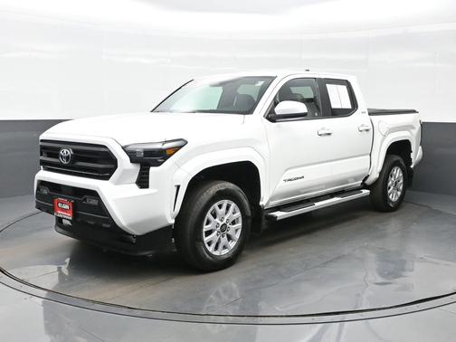 Ice Cap 2025 Toyota Tacoma SR5