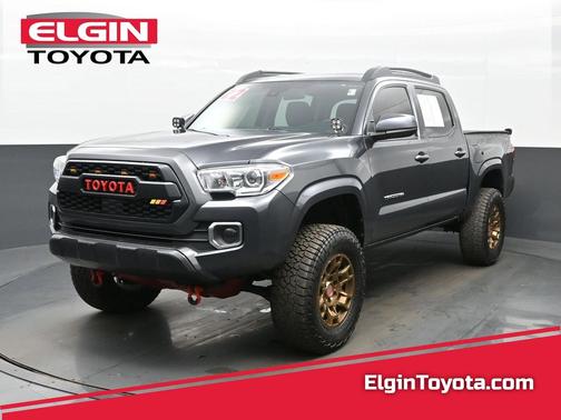 2022 Toyota Tacoma SR