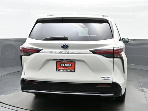 2021 Toyota Sienna Limited 7-Passenger