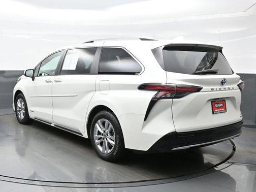2021 Toyota Sienna Limited 7-Passenger