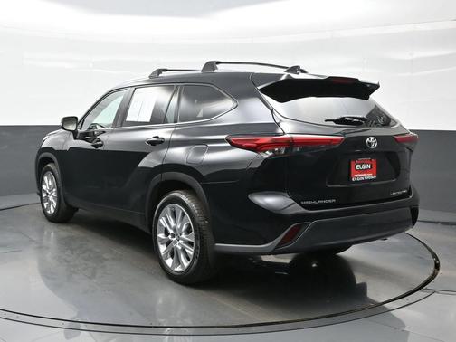 2022 Toyota Highlander Limited