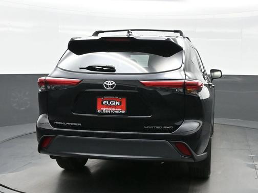 2022 Toyota Highlander Limited