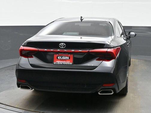 2019 Toyota Avalon XLE