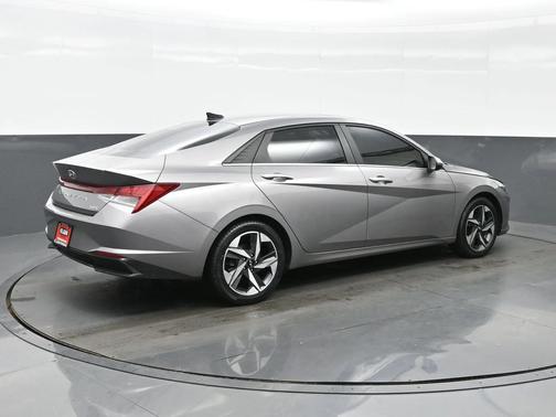2023 Hyundai ELANTRA HEV Limited