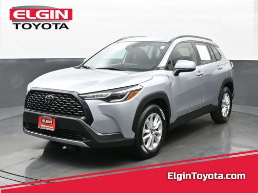 2024 Toyota Corolla Cross LE