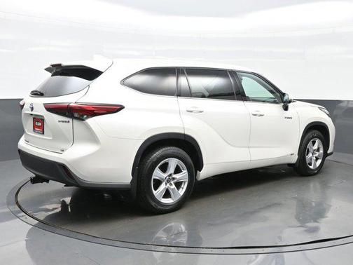 2020 Toyota Highlander Hybrid LE