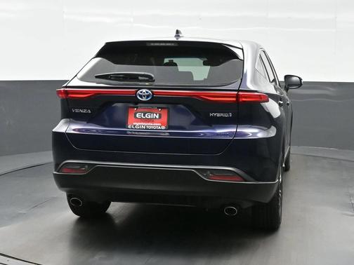 2022 Toyota Venza LE