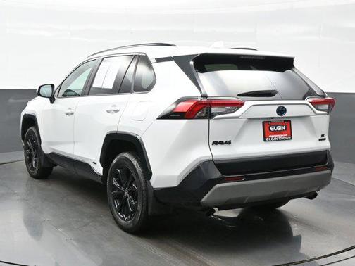 2023 Toyota RAV4 Hybrid SE