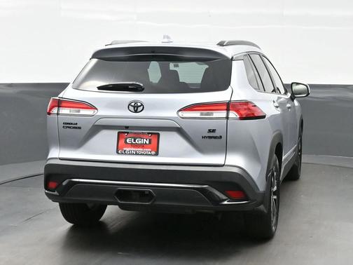 2024 Toyota Corolla Hybrid SE