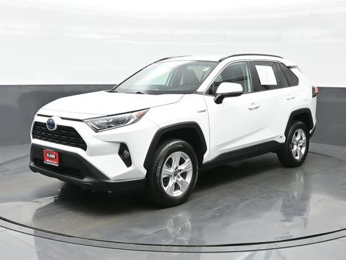 2021 Toyota RAV4 Hybrid XLE
