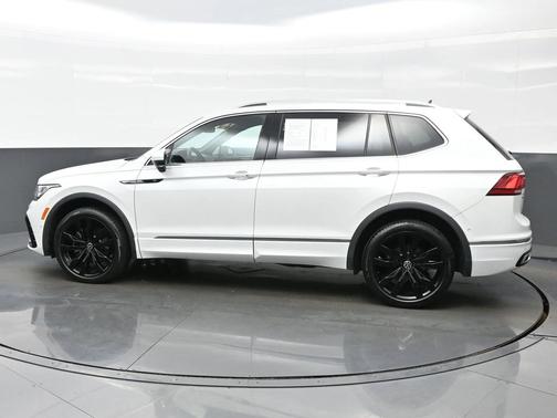 2022 Volkswagen Tiguan 2.0T SEL R-Line 4MOTION