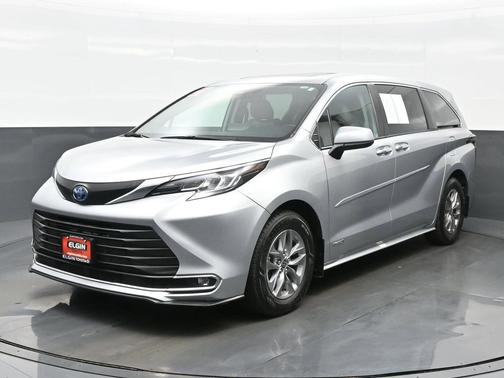 2021 Toyota Sienna XLE 7 Passenger