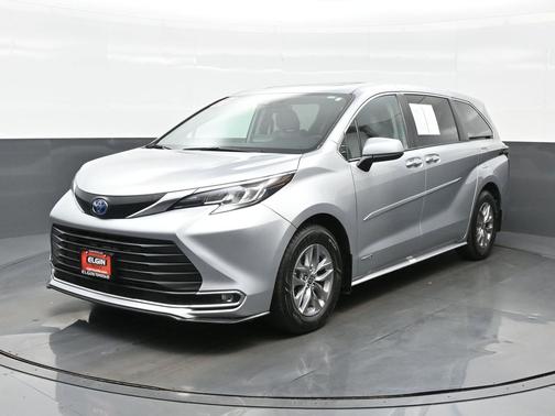 2021 Toyota Sienna XLE 7 Passenger