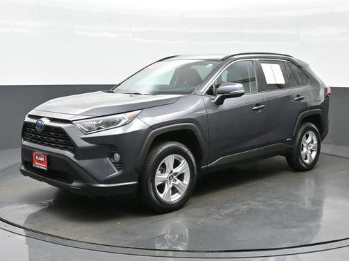 2020 Toyota RAV4 Hybrid XLE