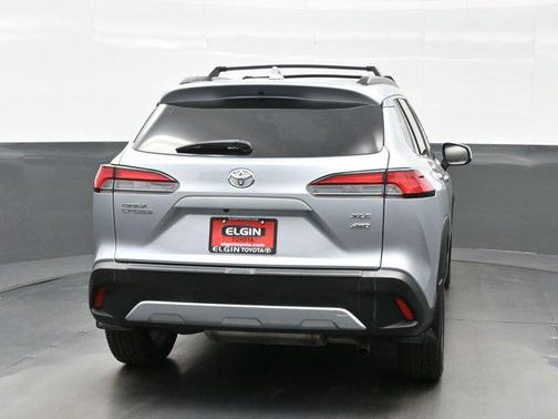 2022 Toyota Corolla Cross XLE