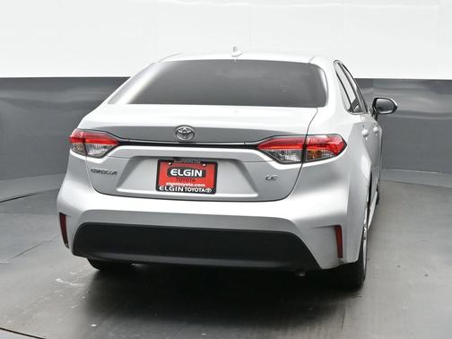 Classic Silver Metallic 2024 Toyota Corolla LE