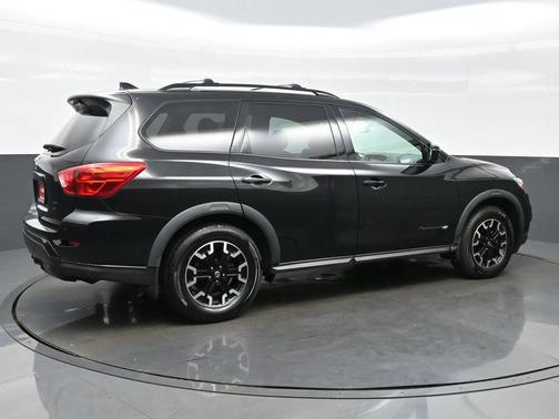 2020 Nissan Pathfinder SV 4WD