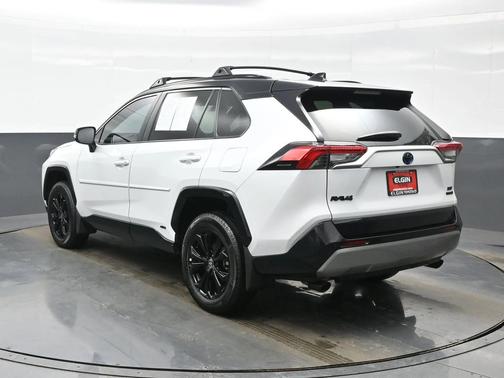 2024 Toyota RAV4 Hybrid SE
